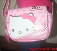 Túi đeo da Hello Kitty chấm bi đáng yêu